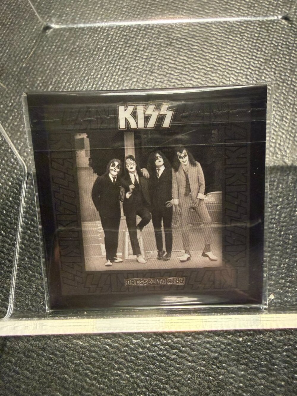 Mini Brands Vinyl Records-Kiss-Rock and Roll All Night-Uncommon